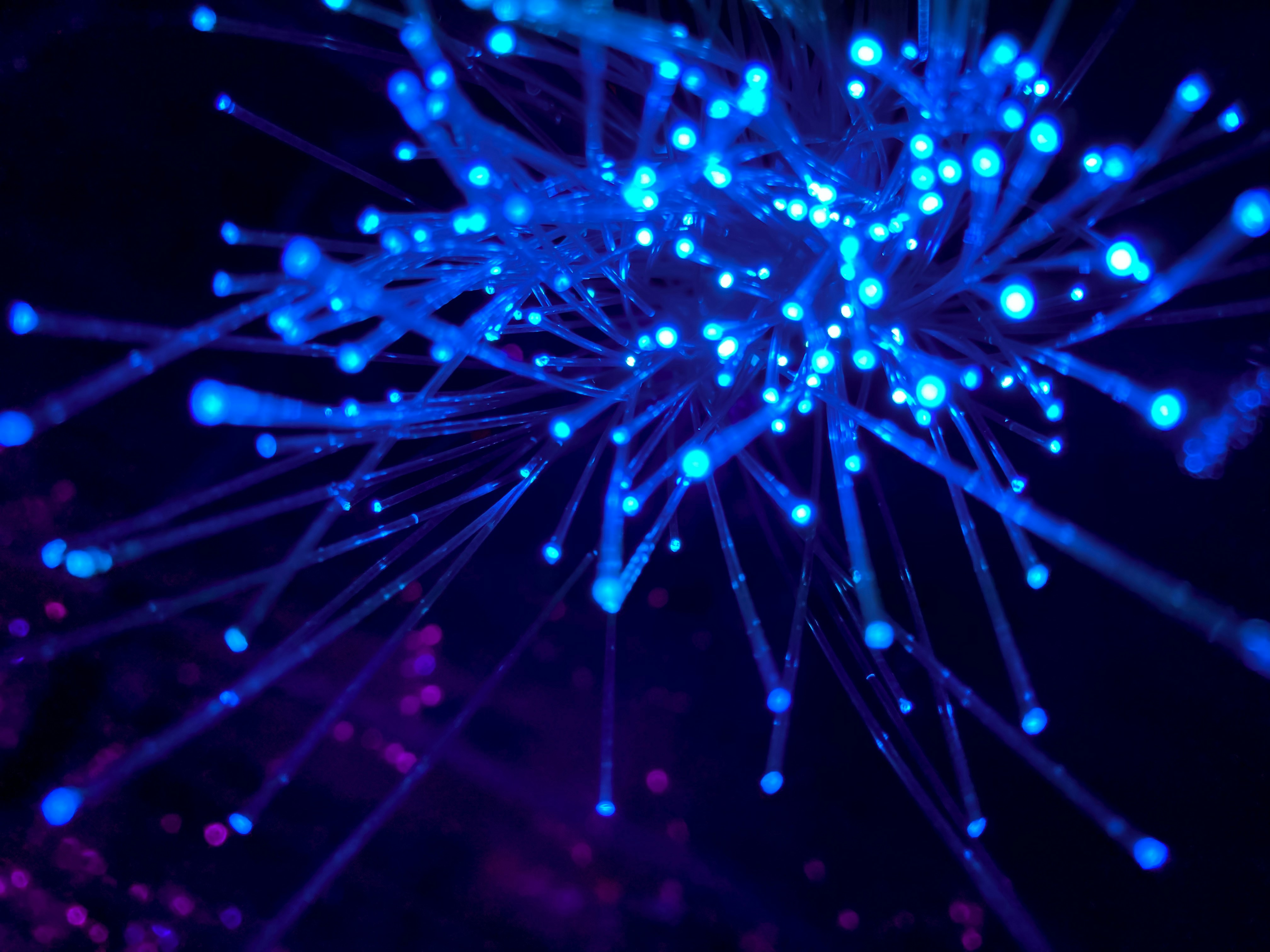 5G vs 6G: Exploring the Next Wave of Ultra-Fast Global Connectivity